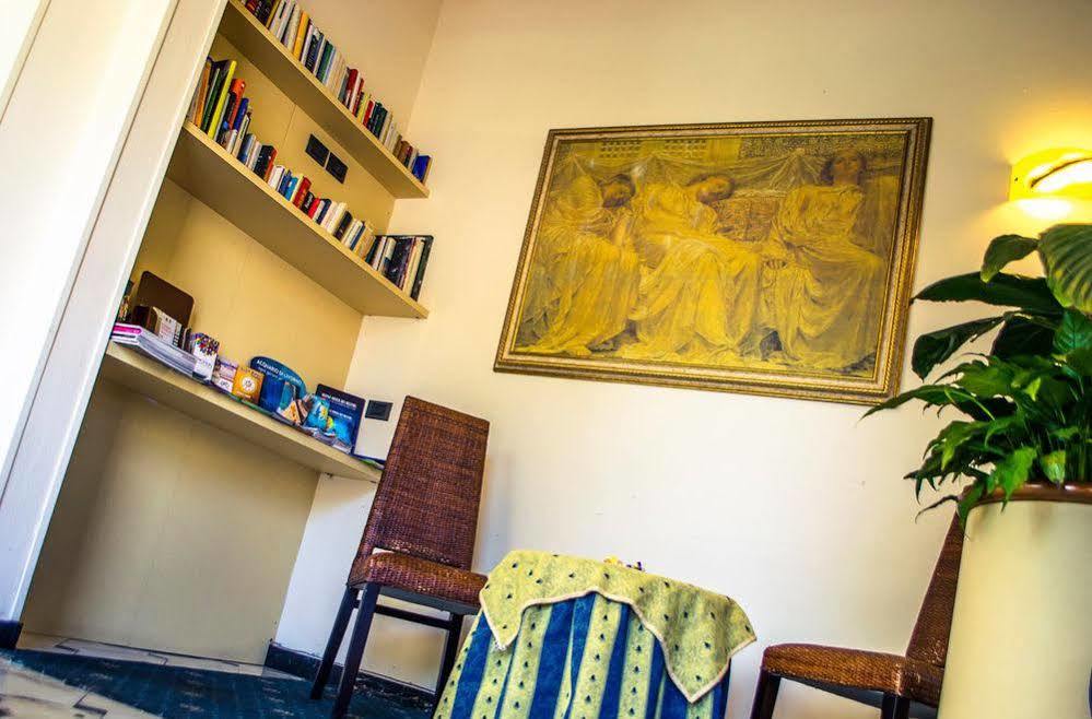 Hotel Gigliola カマイオーレ エクステリア 写真
